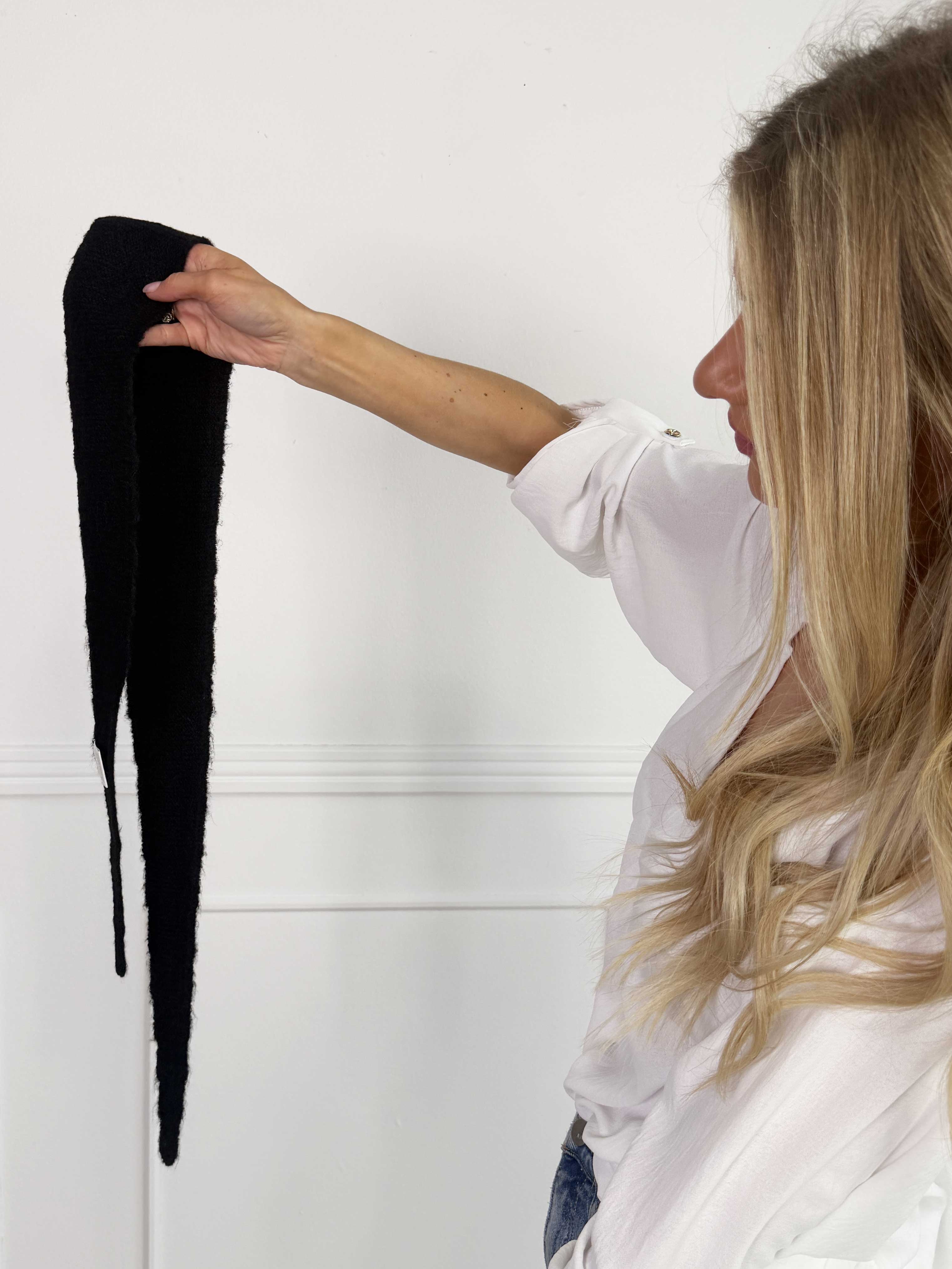 Austine - Blødt smalt tørklæde i strik